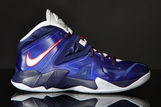 blue lebron soldier 7