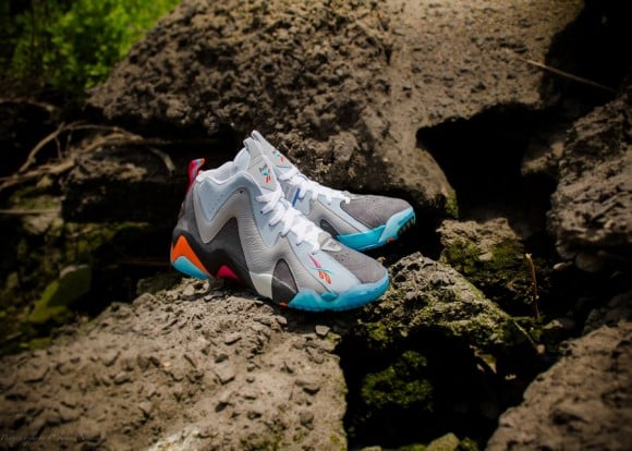 Packer Shoes x Reebok Kamikaze II Remember The Alamo Another Look