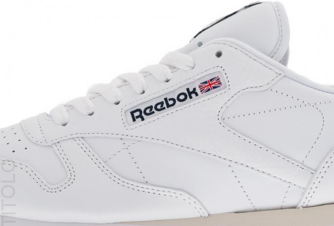 reebok-classic-leather-white-navy-gum-3