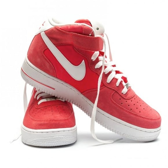 Nike Air Force 1 Mid Fusion Red Now Available