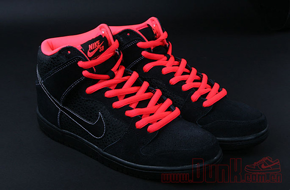 Nike SB Dunk Hi “Black Safari” – Another Look