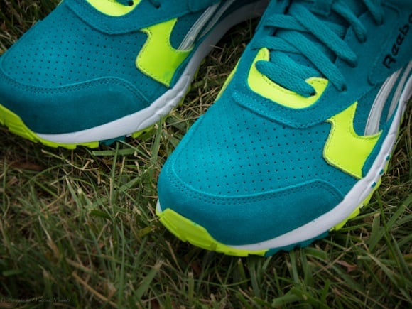 Reebok Inferno OG Neon Sign Teal