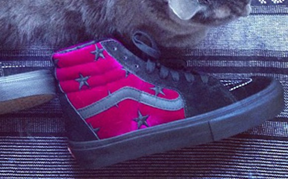 Supreme x Vans Sk8 Hi Velvet Upcoming Release