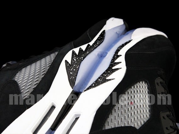 when does the oreo jordans come out