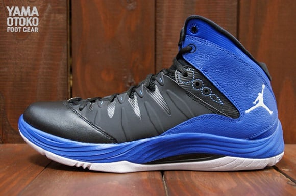 Jordan Prime Fly Black Blue Detailed Look