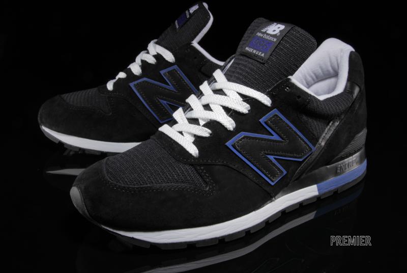 black and blue new balance