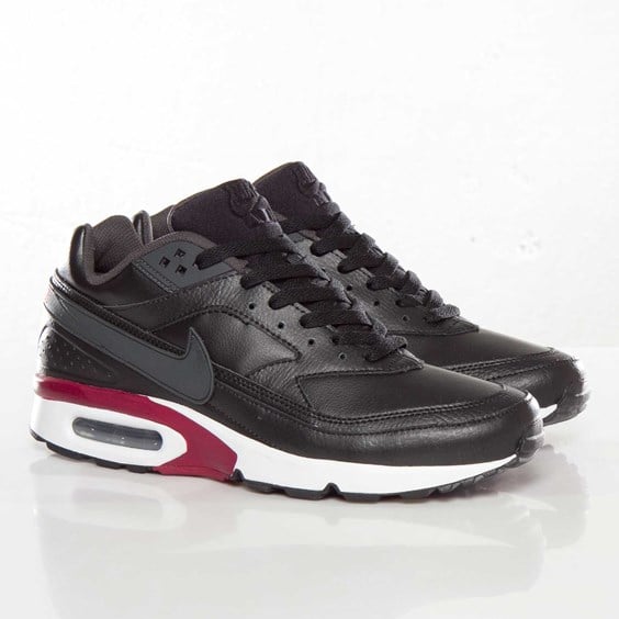 nike-air-classic-bw-black-anthracite-team-red-atomic-red-2