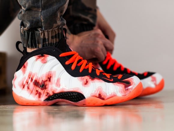 Nike Air Foamposite One PRM Weatherman Collection