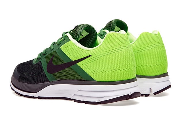 nike-air-pegasus-30-fortress-green-5