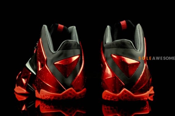 Nike LeBron XI Heat Yet Another Look