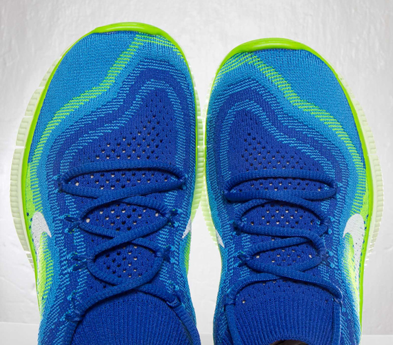 nike-wmns-free-flyknit-game-royal-white-blue-glow-electric-green-5