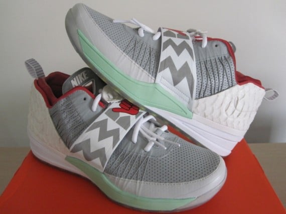 Nike Zoom Revis Shaka Neezy Customs by Brian Villaneuva 