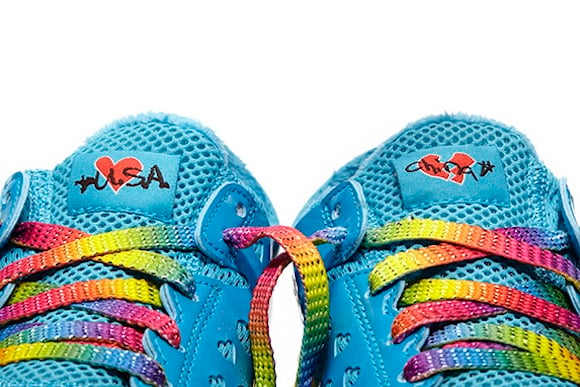 Release Reminder: Nike WMNS Free Run+ 2 ‘Doernbecher’