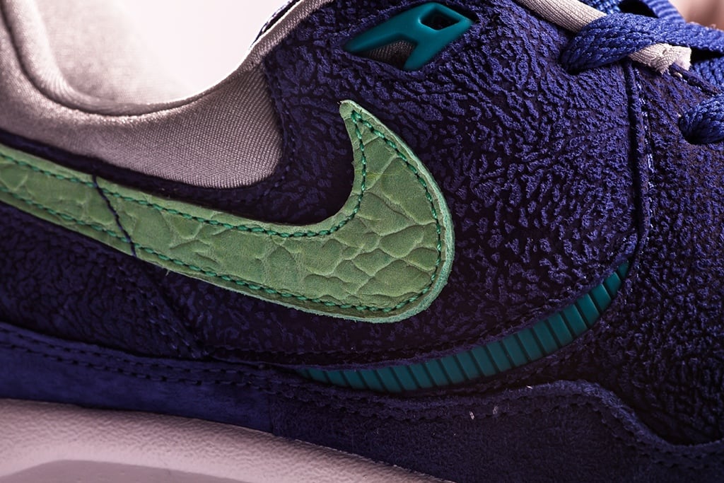 size?-nike-air-max-light-cement-pack-4