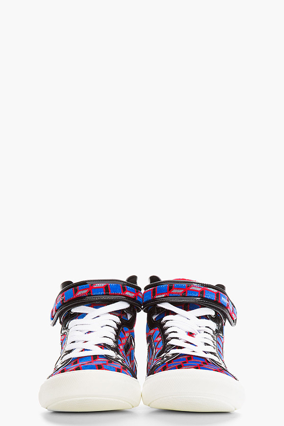 Blue Velvet Cube HTS