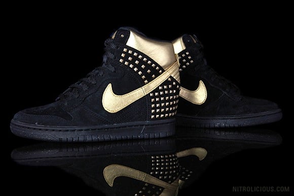 Nike WMNS Dunk Sky Hi Gold Stud New Release