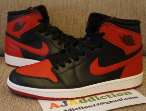 Nike Air Jordan Glow In The Dark Black And Gold Jordans