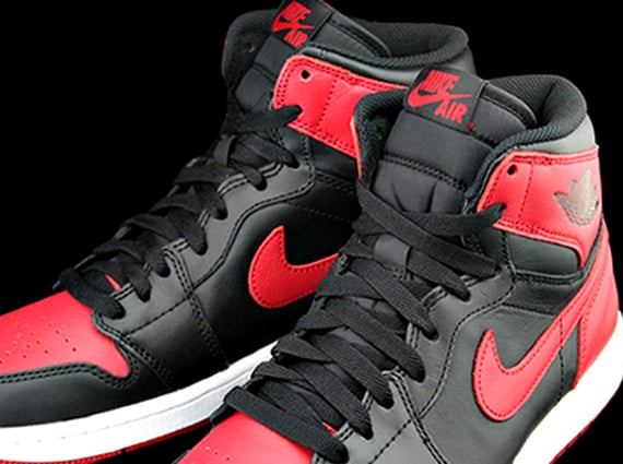 Air Jordan 1 Retro High OG Bred Yet Another Detailed Look