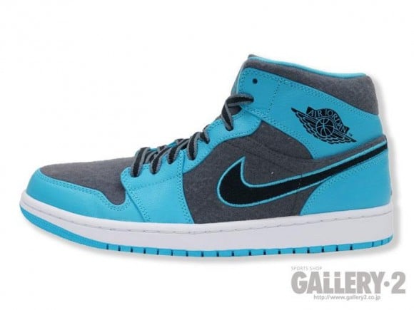 air-jordan-1-unc-away-new-images-1