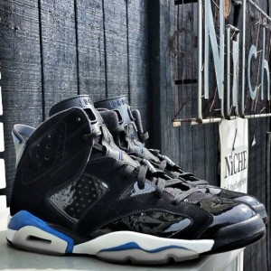 Nike Air Force 1 Mid Size 2 Nike Air Max 90 Silver Surfer