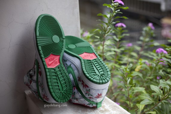 CNCPTS x Nike SB Dunk High Ugly Christmas Sweater Another Look