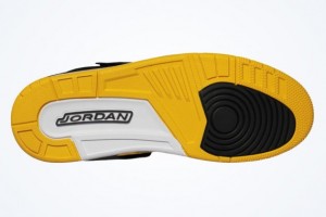 Nike Air Jordan 7.5 Ladies Black White Jordans Black Silver Old School