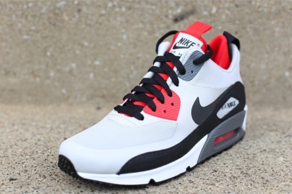 Nike Air Max 90 SneakerBoot Now Available
