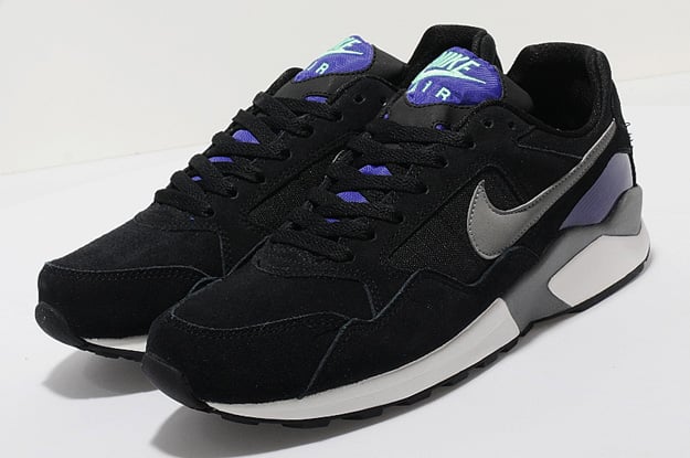 nike-air-pegasus-92-black-purple-teal-2