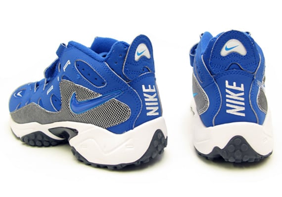 Nike Air Turf Raider Game Royal Wolf Grey Black Now Available