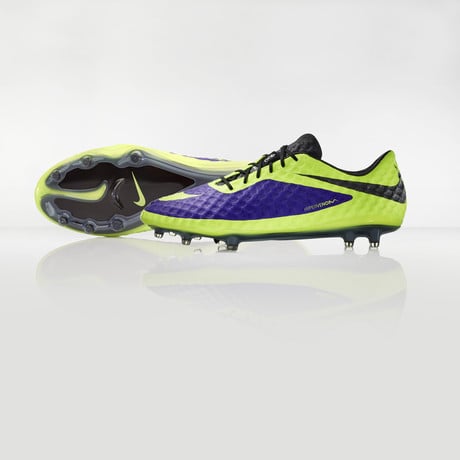 nike-football-introduces-new-high-visbility-collection-2