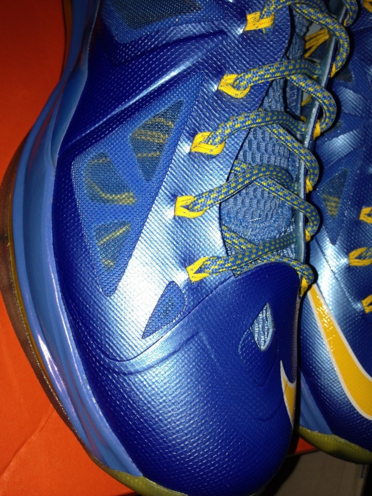 nike-lebron-x-10-swin-cash-away-pe-5