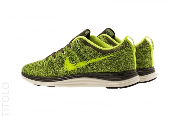 nike-lunar-flyknit-1-tarp-green-volt-sail-3