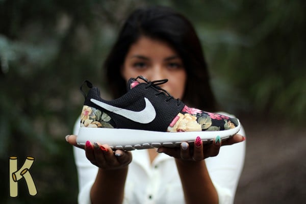 nike-roshe-run-supremo-custom-1