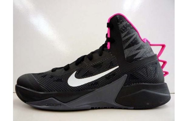 nike-zoom-hyperfuse-2013-black-vivid-pink-new-images-1