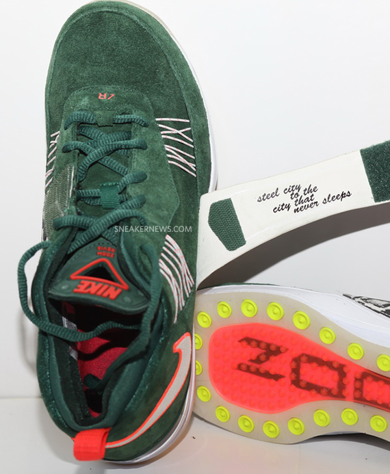 Nike Zoom Revis ‘PA’s Finest’ Sample