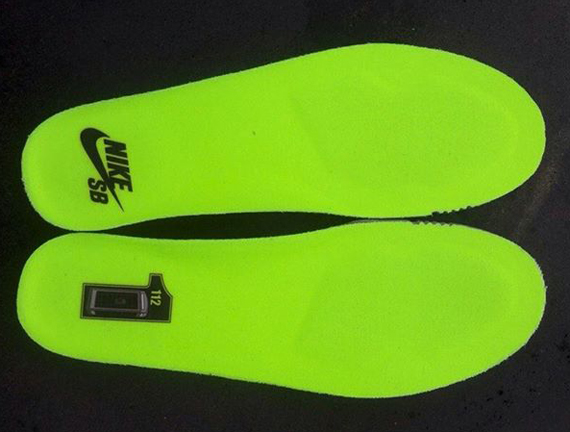 primitive-dj-clark-kent-nike-sb-dunk-low-112-4