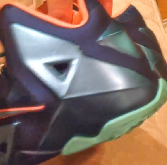 Lebron XI MIAvsAKRON