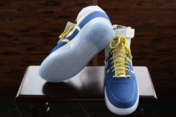 Nike Air Force 1 High Supreme Bakin 