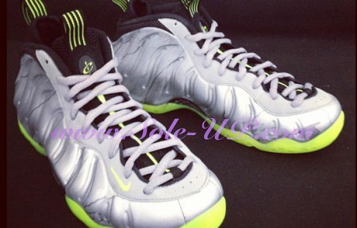 nike-air-foamposite-one-grey-black-volt-new-image-1
