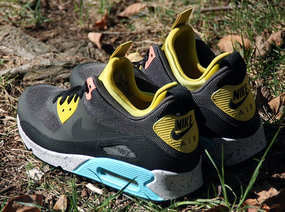Nike Air Max 90 SneakerBoot Now Available