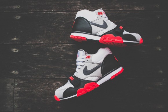 Nike Air Trainer 1 Infrared Now Available