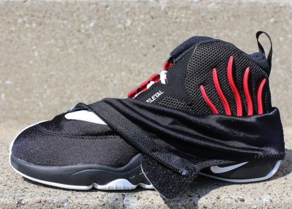 zoom flight glove