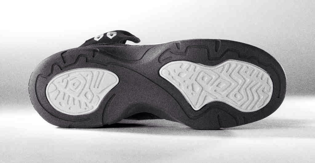 adidas Mutombo ‘Black/White’ | Official Images