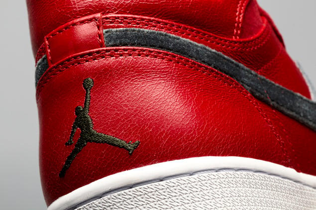 Air Jordan 1 Retro Hi Premier ‘Varsity Red/Dark Army-White’ | Official Images