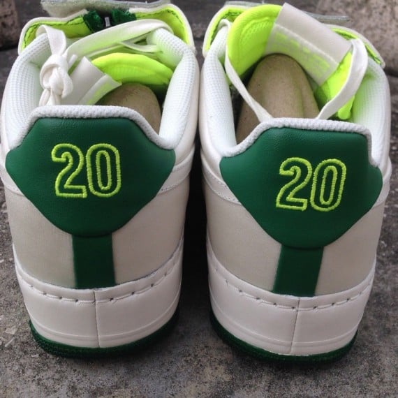 Nike Air Force 1 Low The Glove Pine Green Sail Release Date