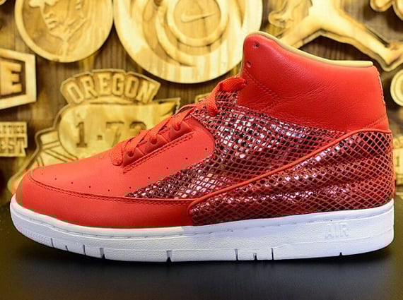 Nike Air Python Red