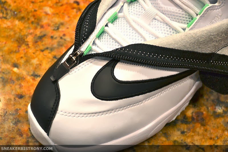 Nike Air Zoom Flight The Glove SL ‘White/Black-Poison Green’ | A Closer Look