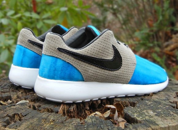 Nike Roshe Run Batik by JBF Customs
