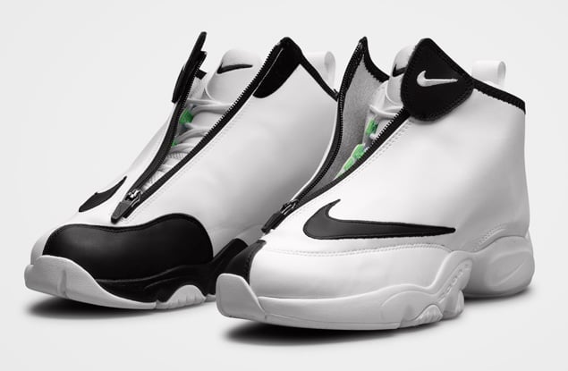 nike air zoom flight the glove on feet