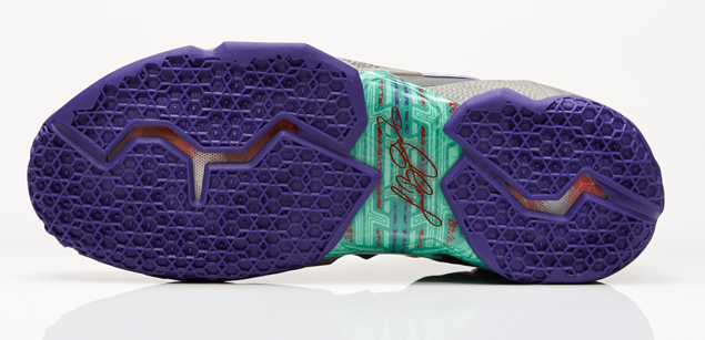 Release Reminder: Nike LeBron XI (11) 'Terracotta Warrior' | SneakerFiles